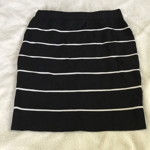 Black and white pencil skirt